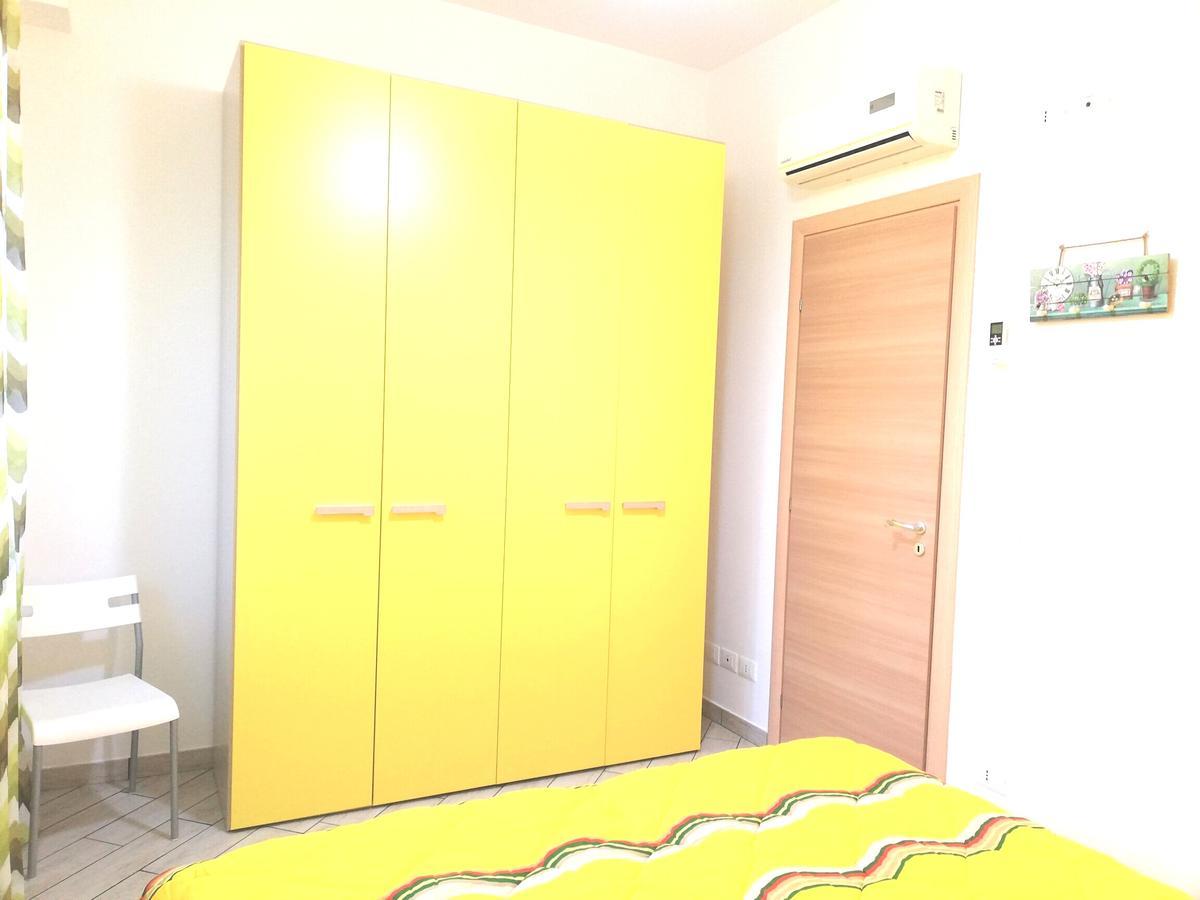 Capo D'Orlando Apartments Eksteriør bilde