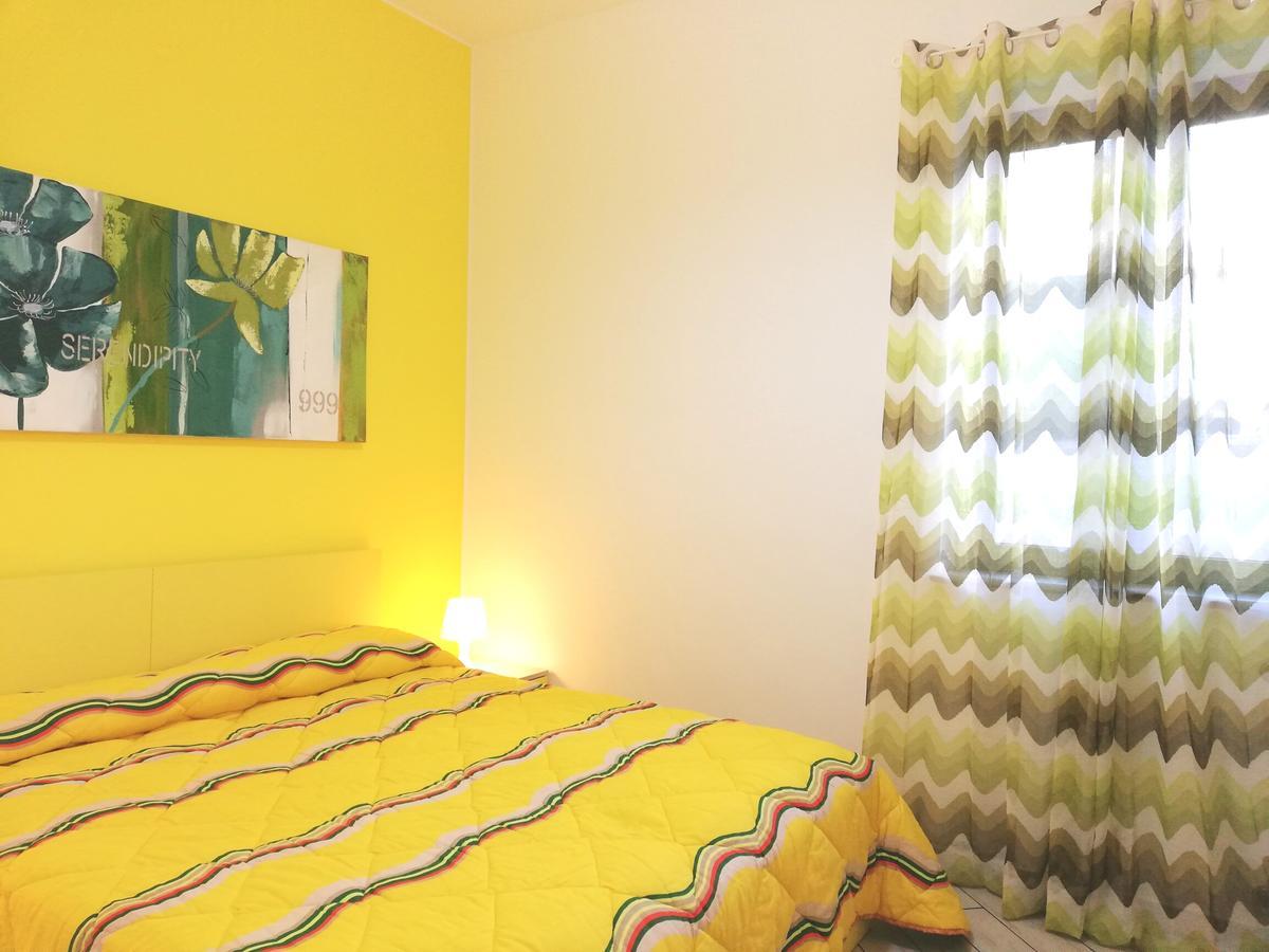 Capo D'Orlando Apartments Eksteriør bilde