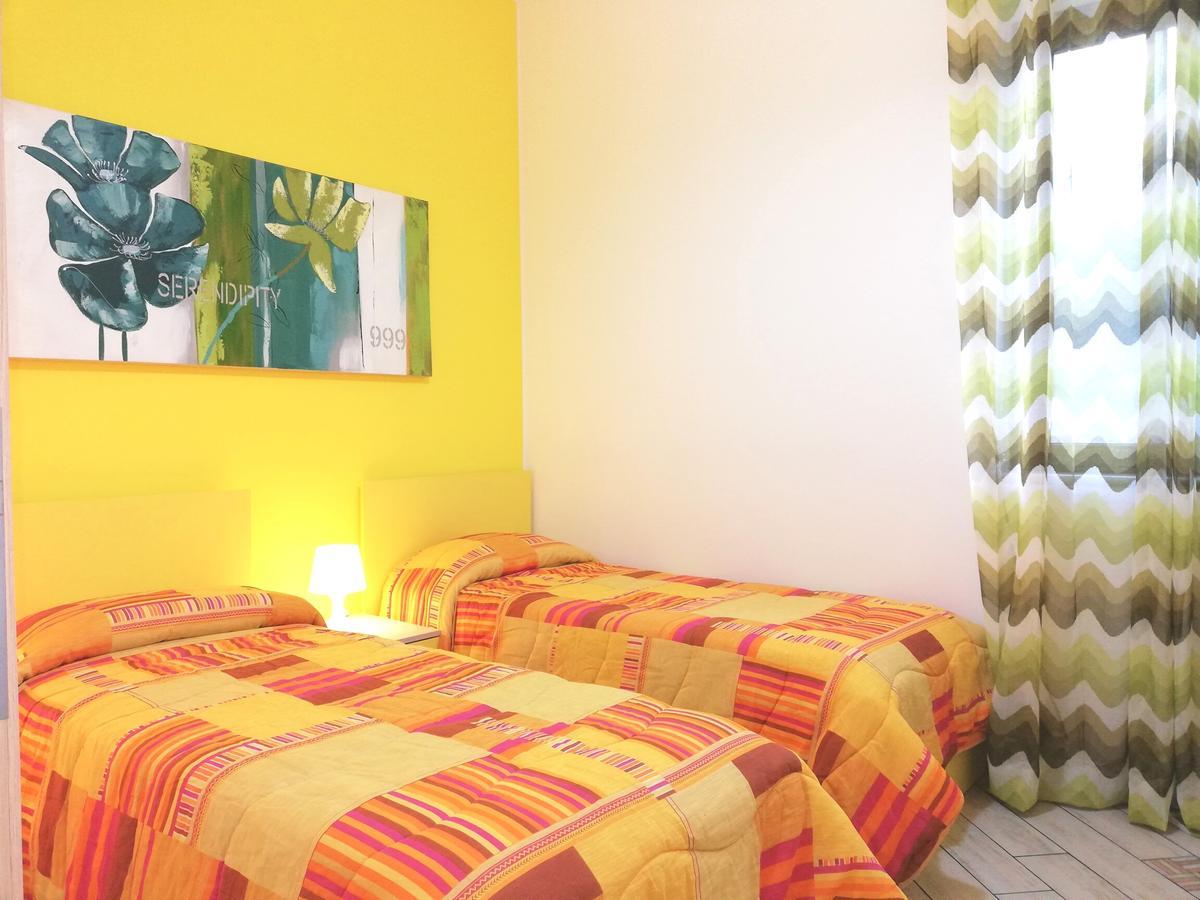 Capo D'Orlando Apartments Eksteriør bilde