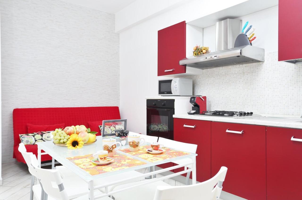 Capo D'Orlando Apartments Eksteriør bilde